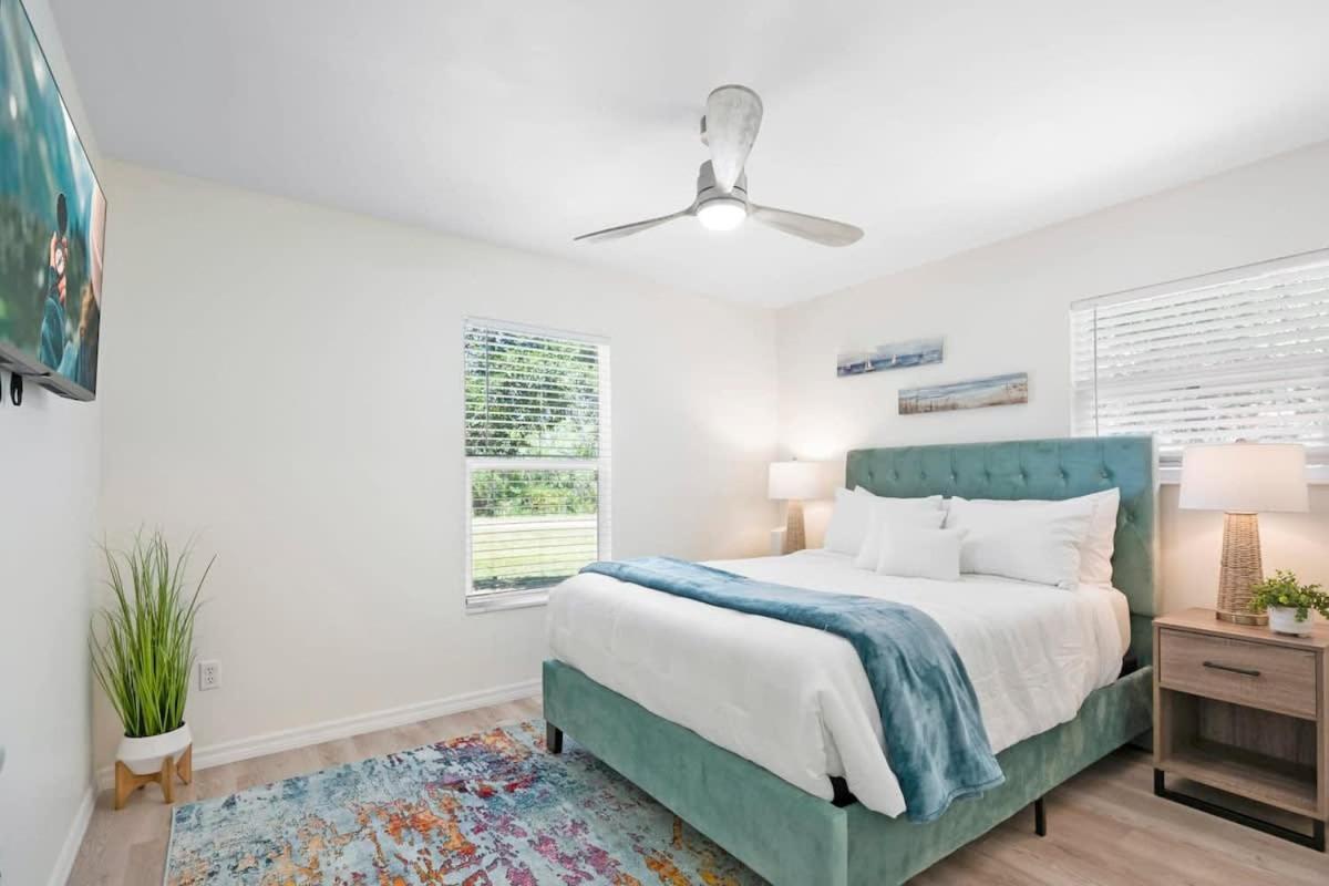 The St Augusdream Renovated Beach House Sleeps 8 Walk To Beach St. Augustine Exterior photo